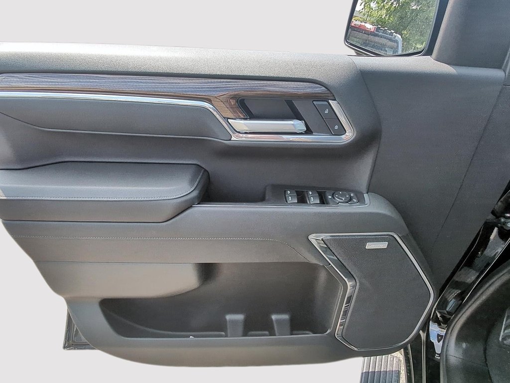 2026 Chevrolet Silverado 1500 LT Trail Boss in Drummondville, Quebec - 10 - w1024h768px