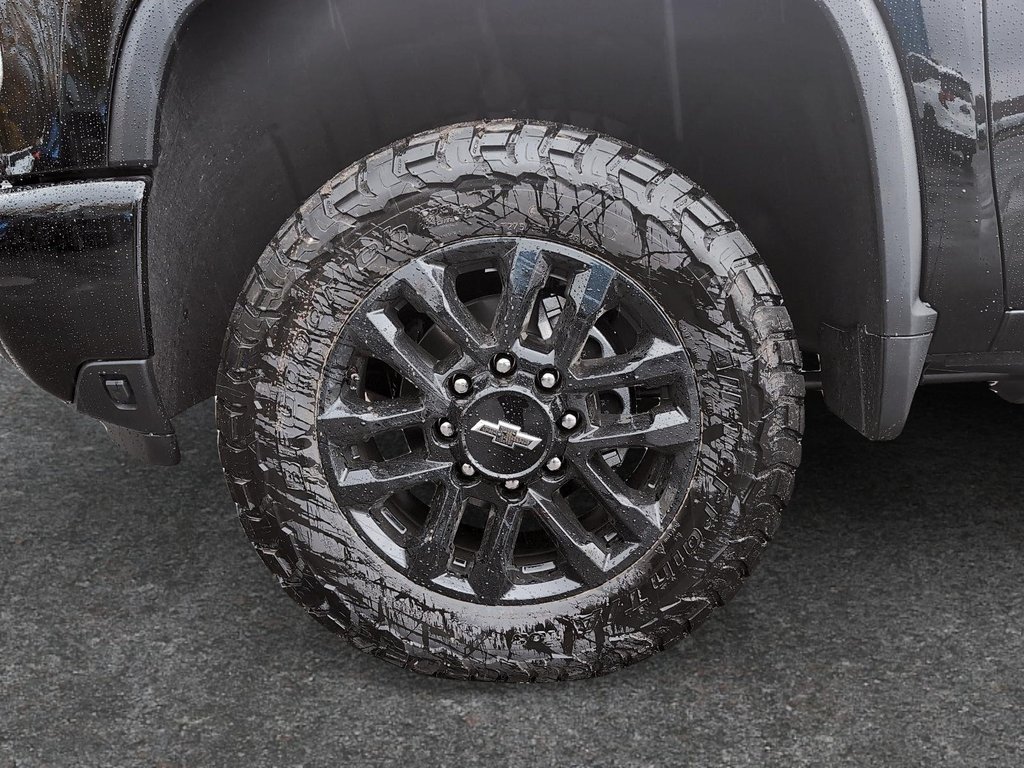 2026 Chevrolet Silverado 2500 HD LT in Drummondville, Quebec - 6 - w1024h768px