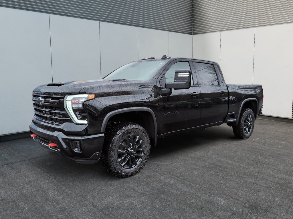 2026 Chevrolet Silverado 2500 HD LTZ in Drummondville, Quebec - 2 - w1024h768px