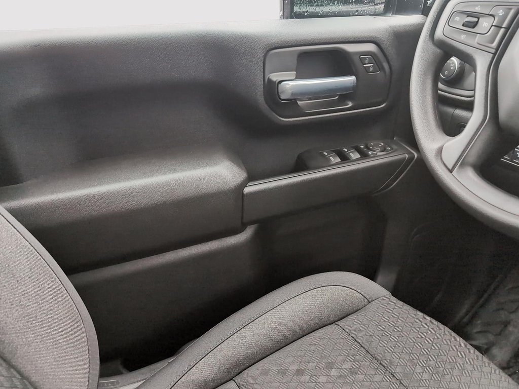 2025 Chevrolet Silverado 2500 HD CUSTOM in Drummondville, Quebec - 12 - w1024h768px