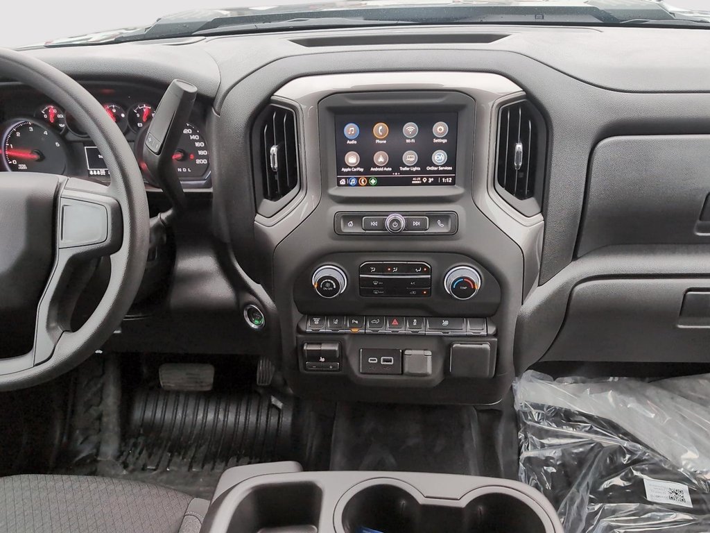 2025 Chevrolet Silverado 2500 HD CUSTOM in Drummondville, Quebec - 14 - w1024h768px