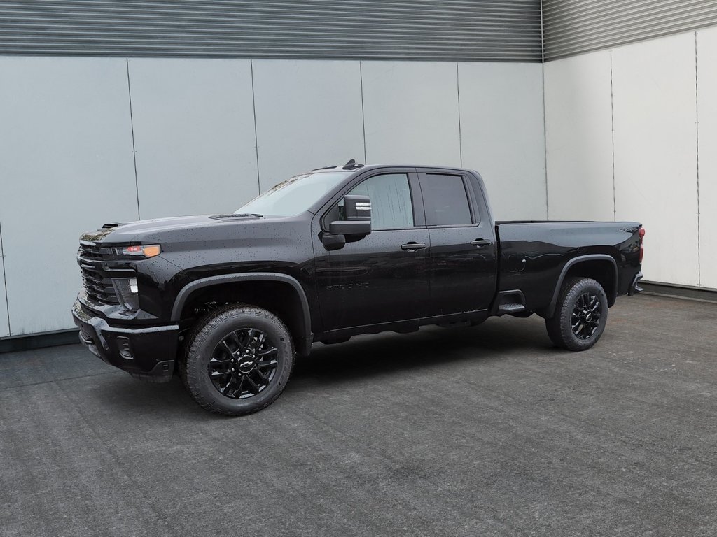 2025 Chevrolet Silverado 2500 HD CUSTOM in Drummondville, Quebec - 1 - w1024h768px