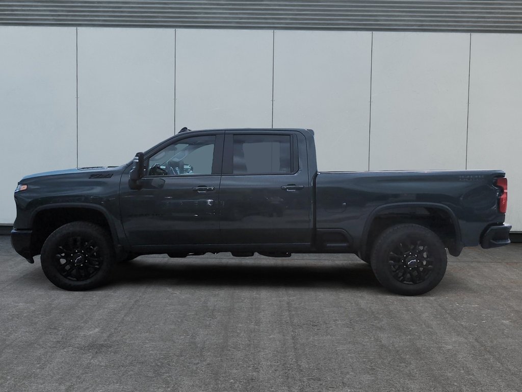 2025 Chevrolet SILVERADO 2500 HD LT in Drummondville, Quebec - 8 - w1024h768px