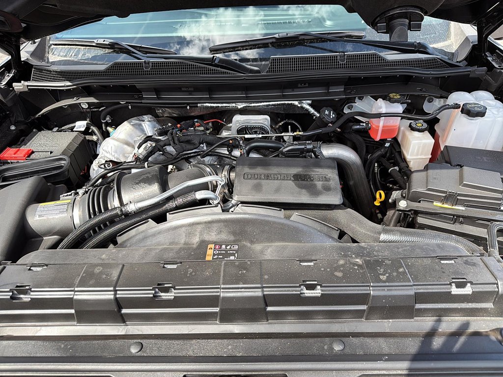 Chevrolet Silverado 2500 HD LTZ 2026 à Drummondville, Québec - 7 - w1024h768px
