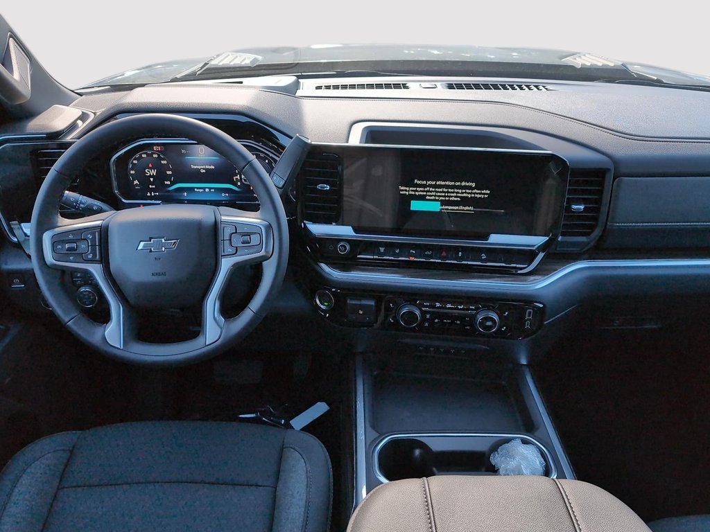 Chevrolet Silverado 2500 HD LT 2026 à Drummondville, Québec - 11 - w1024h768px