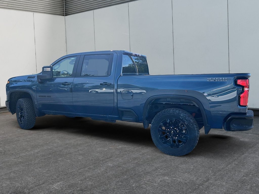 Chevrolet Silverado 2500 HD LT 2026 à Drummondville, Québec - 4 - w1024h768px