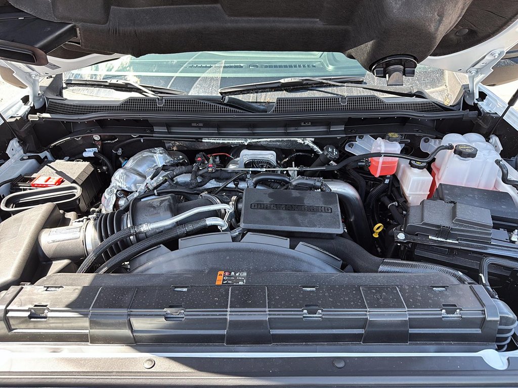 2026 Chevrolet Silverado 2500 HD LTZ in Drummondville, Quebec - 7 - w1024h768px