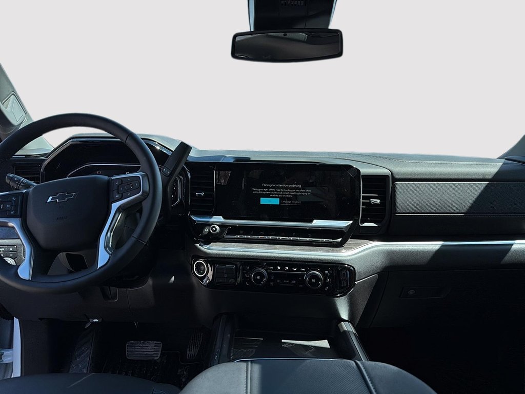 2026 Chevrolet Silverado 2500 HD LTZ in Drummondville, Quebec - 9 - w1024h768px