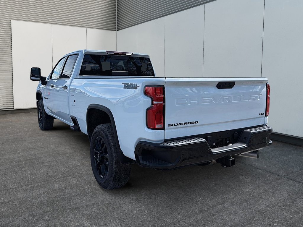 2026 Chevrolet Silverado 2500 HD LTZ in Drummondville, Quebec - 4 - w1024h768px
