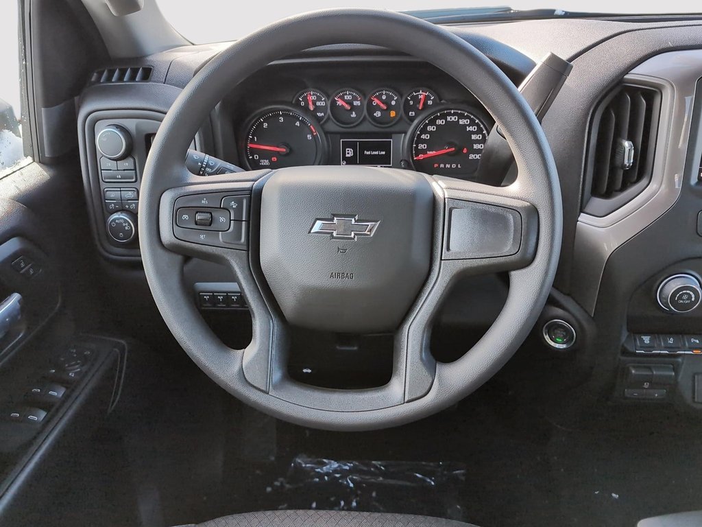 Chevrolet Silverado 2500 HD CUSTOM 2026 à Drummondville, Québec - 12 - w1024h768px