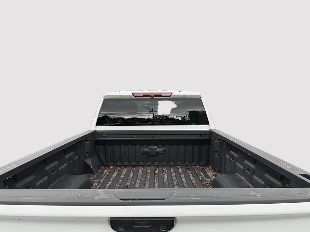 Chevrolet Silverado 2500 HD LT 2026 à Drummondville, Québec - 18 - w1024h768px