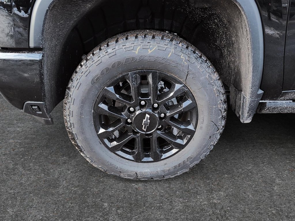 Chevrolet Silverado 2500 HD HIGH COUNTRY 2026 à Drummondville, Québec - 8 - w1024h768px