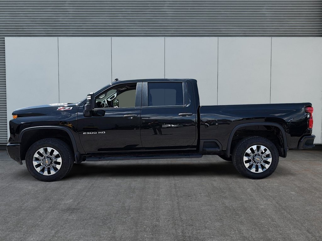Chevrolet Silverado 2500HD Custom 2024 à Drummondville, Québec - 5 - w1024h768px