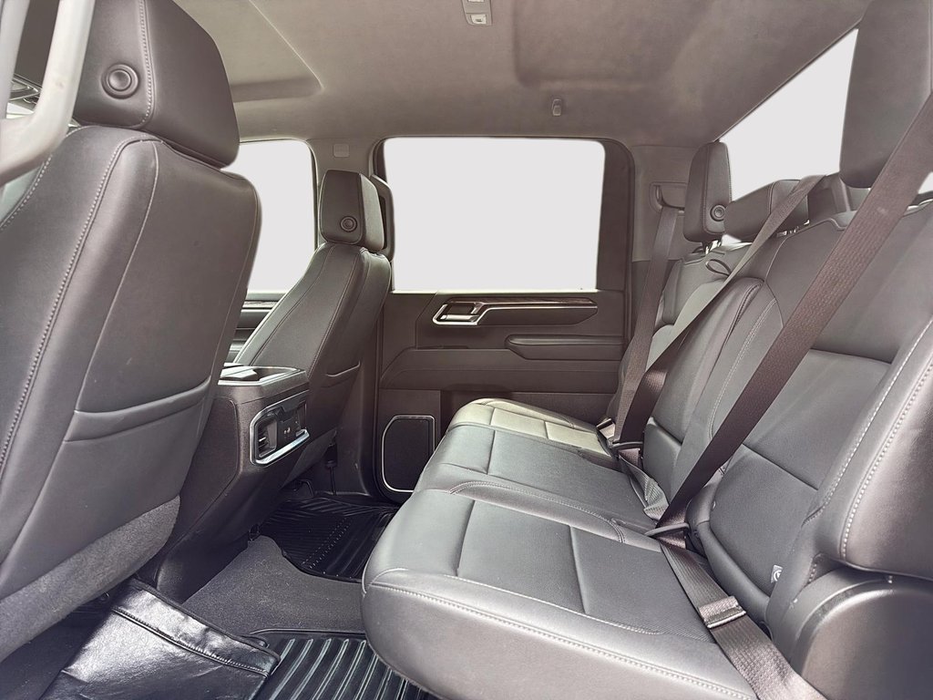 2024 Chevrolet Silverado 2500HD LTZ in Drummondville, Quebec - 9 - w1024h768px