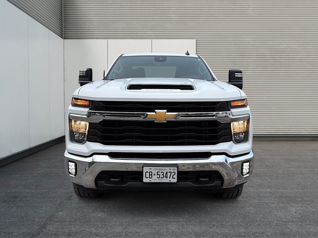 Chevrolet Silverado 2500HD LT 2025 à Drummondville, Québec - 2 - w1024h768px