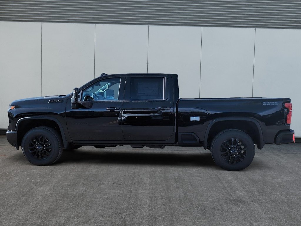 2026 Chevrolet Silverado 2500HD LTZ in Drummondville, Quebec - 5 - w1024h768px
