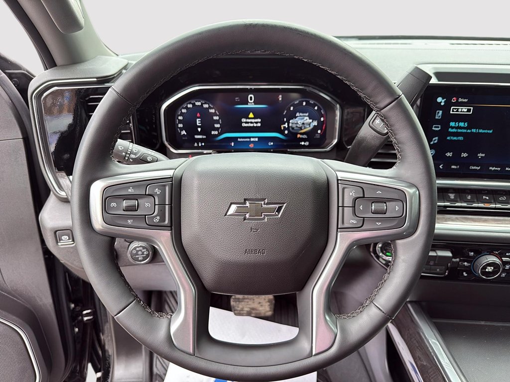 2026 Chevrolet Silverado 2500HD LTZ in Drummondville, Quebec - 11 - w1024h768px
