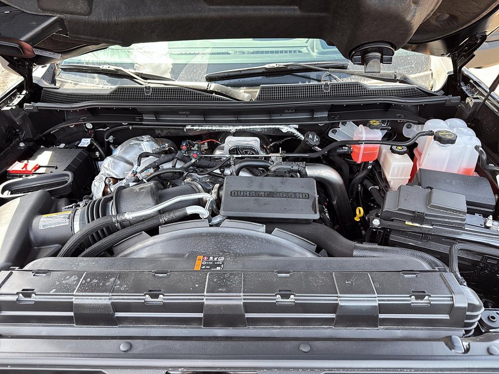 2026 Chevrolet Silverado 3500 HD HIGH COUNTRY DRW in Drummondville, Quebec - 7 - w1024h768px