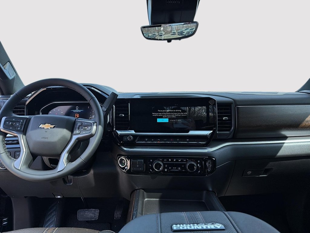 2026 Chevrolet Silverado 3500 HD HIGH COUNTRY DRW in Drummondville, Quebec - 9 - w1024h768px