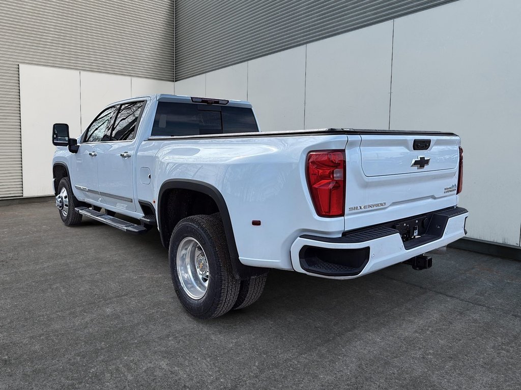 Chevrolet Silverado 3500 HD HIGH COUNTRY DRW 2026 à Drummondville, Québec - 4 - w1024h768px