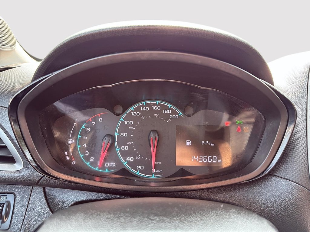 2019 Chevrolet Spark LS in Drummondville, Quebec - 13 - w1024h768px