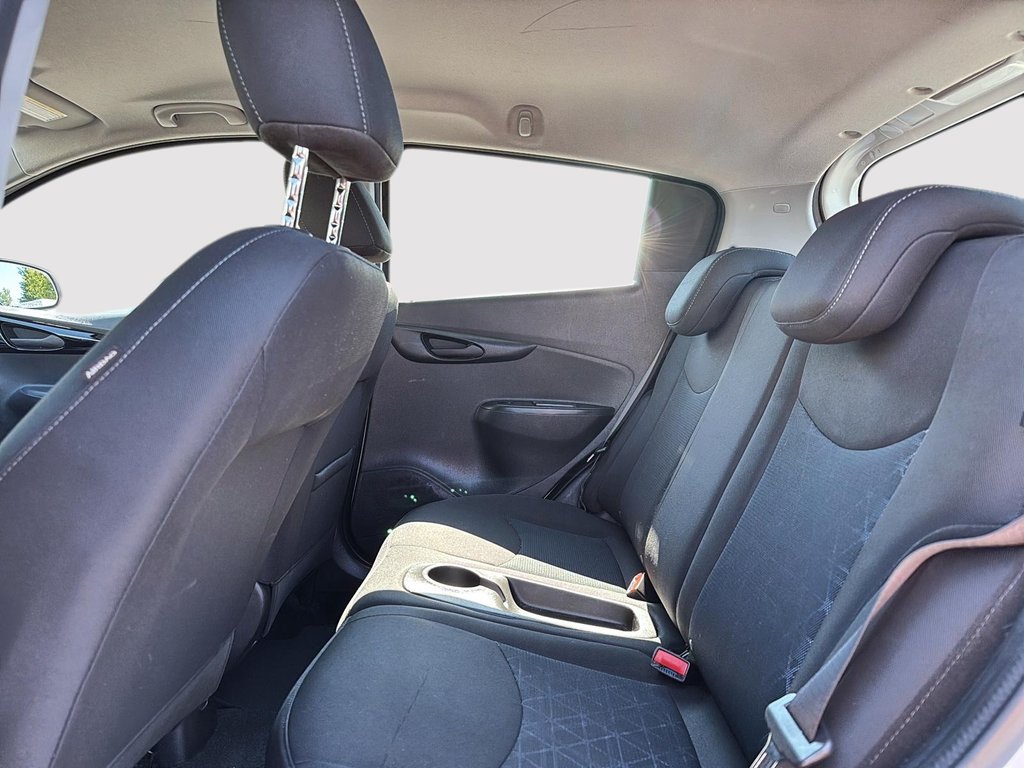 Chevrolet Spark 1LT 2022 à Drummondville, Québec - 10 - w1024h768px