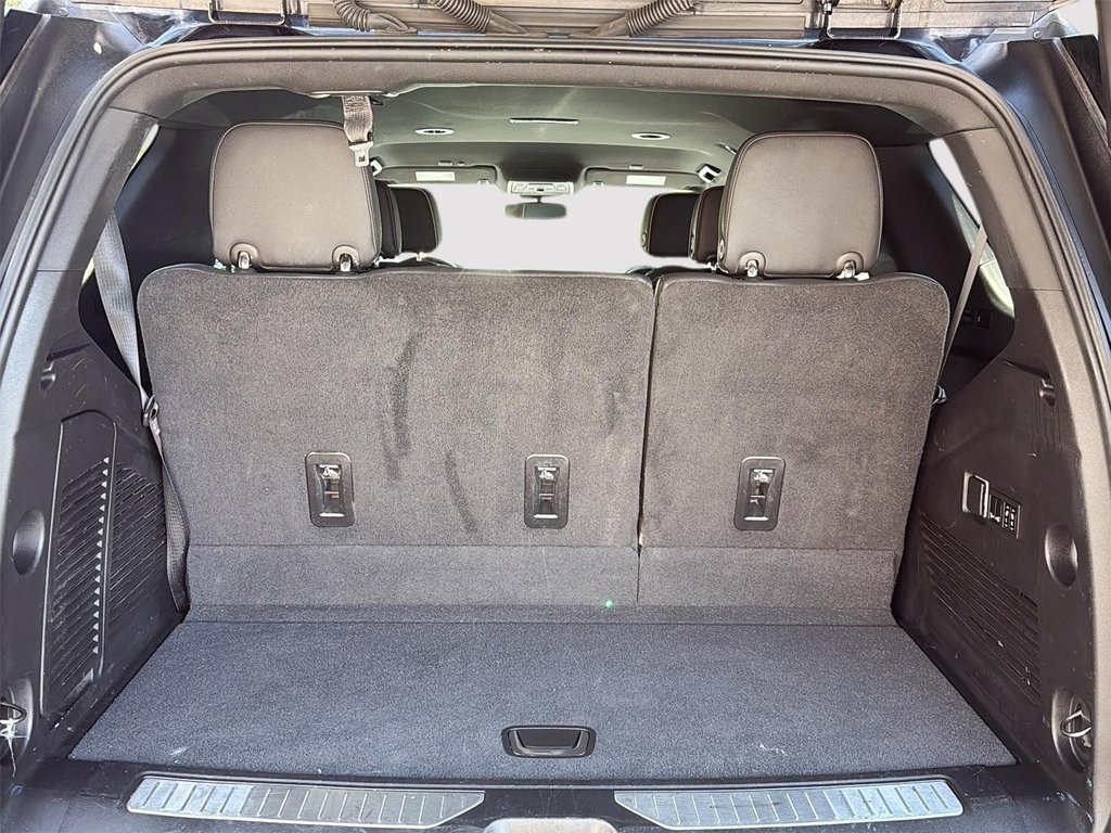 2023 Chevrolet Tahoe Premier in Drummondville, Quebec - 6 - w1024h768px