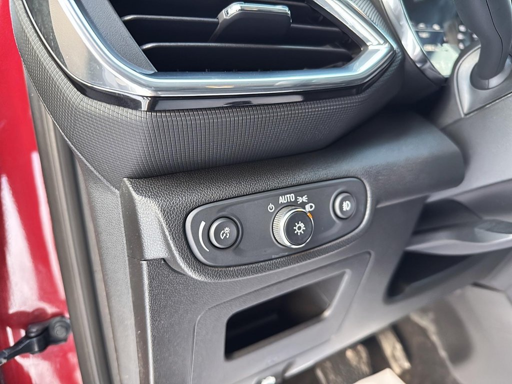 2023 Chevrolet Trailblazer LT in Drummondville, Quebec - 13 - w1024h768px