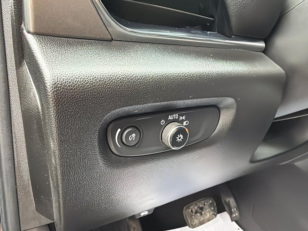 Chevrolet Traverse LT Cloth 2022 à Drummondville, Québec - 12 - w1024h768px