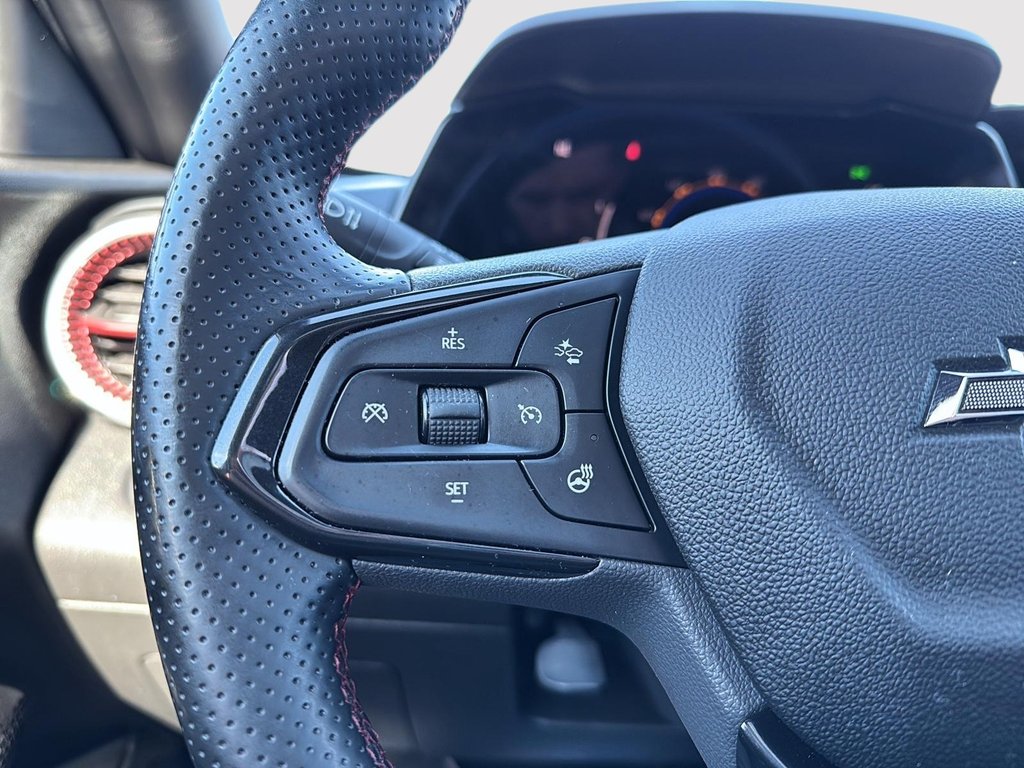 2024 Chevrolet Trax 2RS in Drummondville, Quebec - 13 - w1024h768px