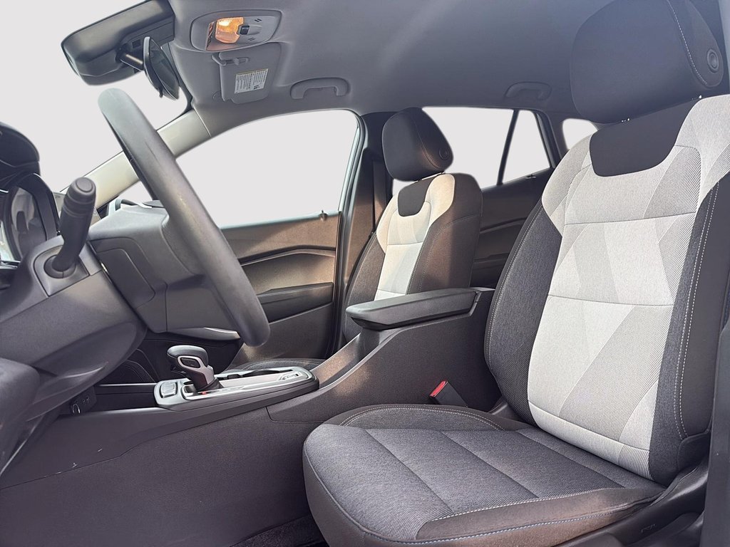 Chevrolet Trax LS 2024-7