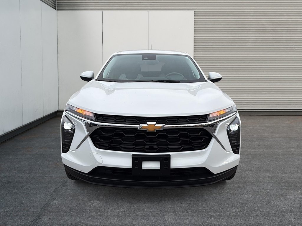 Chevrolet Trax LS 2024-1