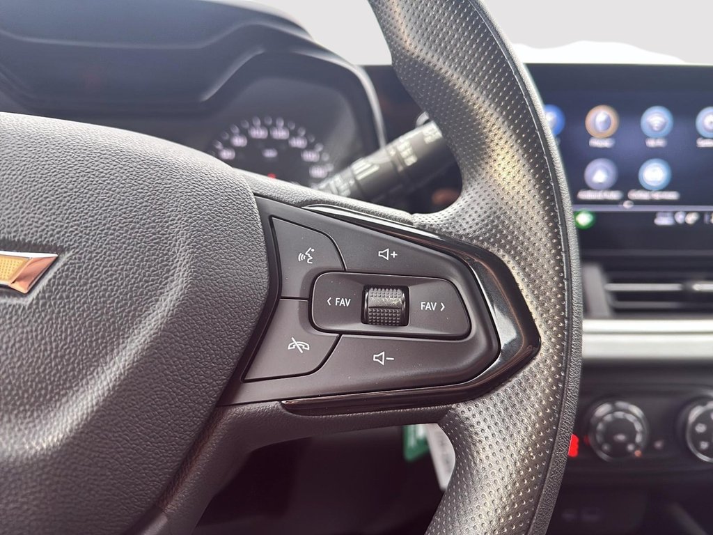 Chevrolet Trax LS 2024 à Drummondville, Québec - 15 - w1024h768px