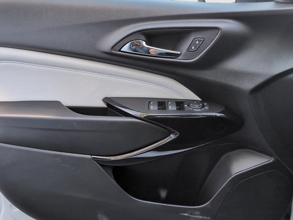 2025 Chevrolet Trax LT in Drummondville, Quebec - 16 - w1024h768px