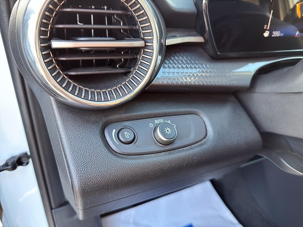 2025 Chevrolet Trax ACTIV in Drummondville, Quebec - 13 - w1024h768px