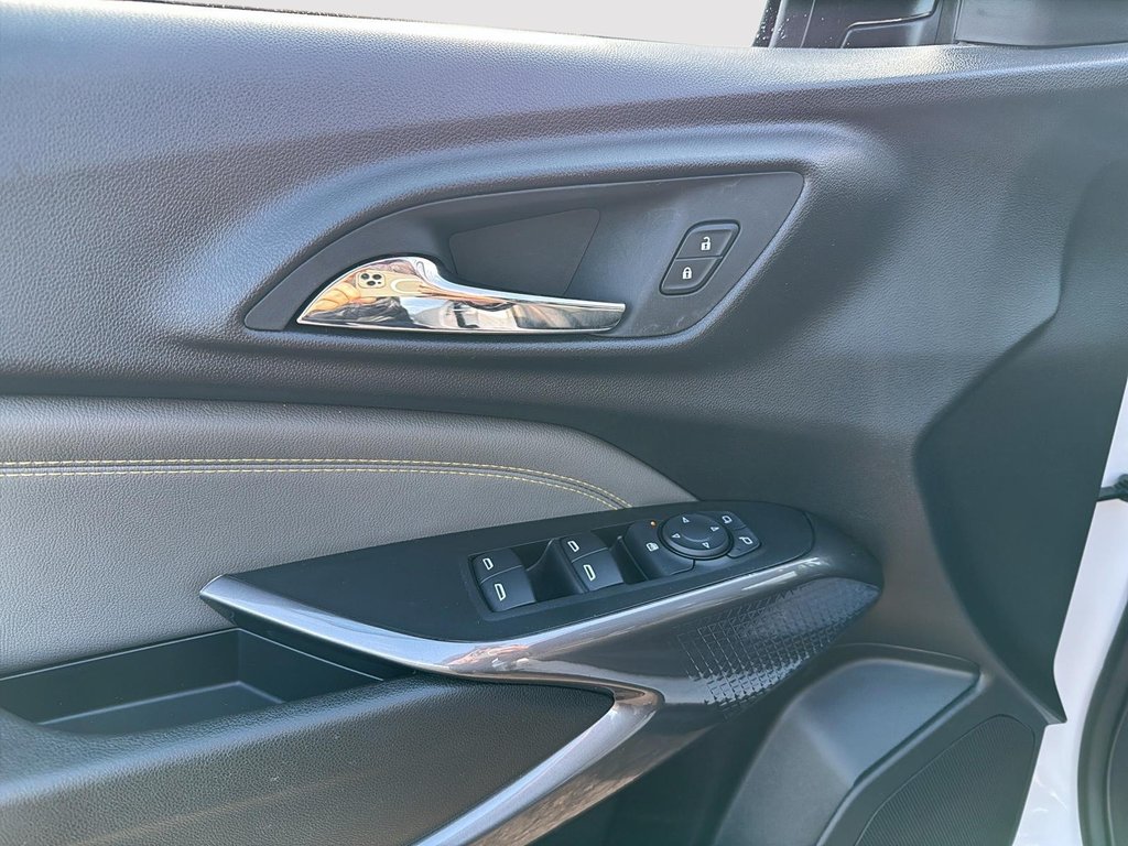 2025 Chevrolet Trax ACTIV in Drummondville, Quebec - 12 - w1024h768px