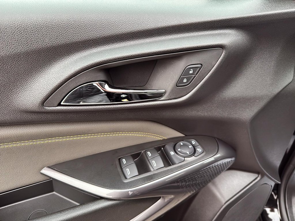 2025 Chevrolet Trax ACTIV in Drummondville, Quebec - 12 - w1024h768px