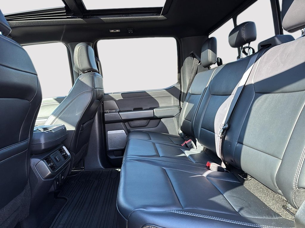 2024 Ford F-150 XLT in Drummondville, Quebec - 9 - w1024h768px