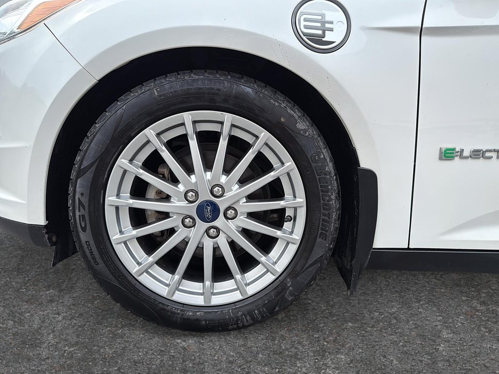 Ford Focus electric BASE 2016 à Drummondville, Québec - 7 - w1024h768px