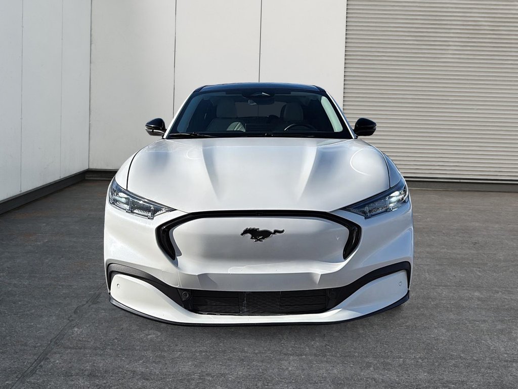 2021 Ford Mustang Mach-E Premium in Drummondville, Quebec - 2 - w1024h768px