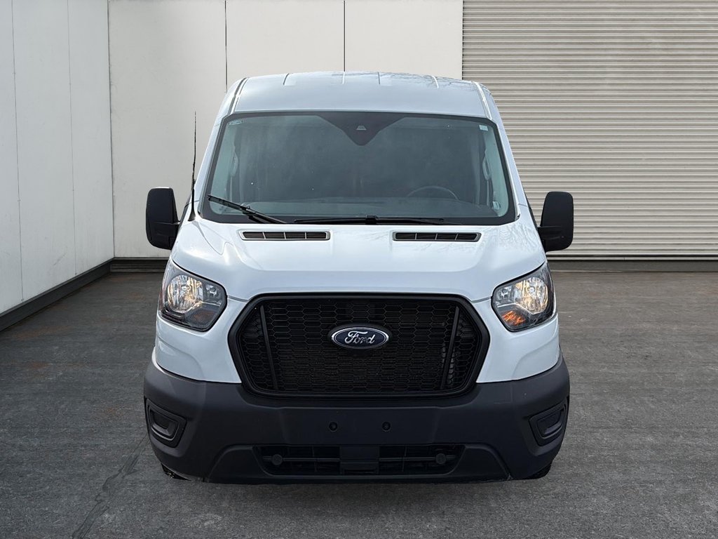 2024 Ford Transit Cargo Van in Drummondville, Quebec - 2 - w1024h768px