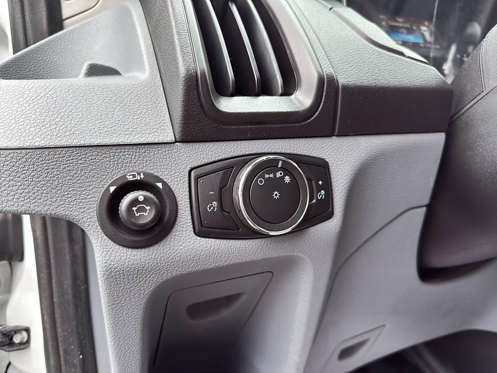 2019 Ford Transit Passenger Wagon in Drummondville, Quebec - 12 - w1024h768px
