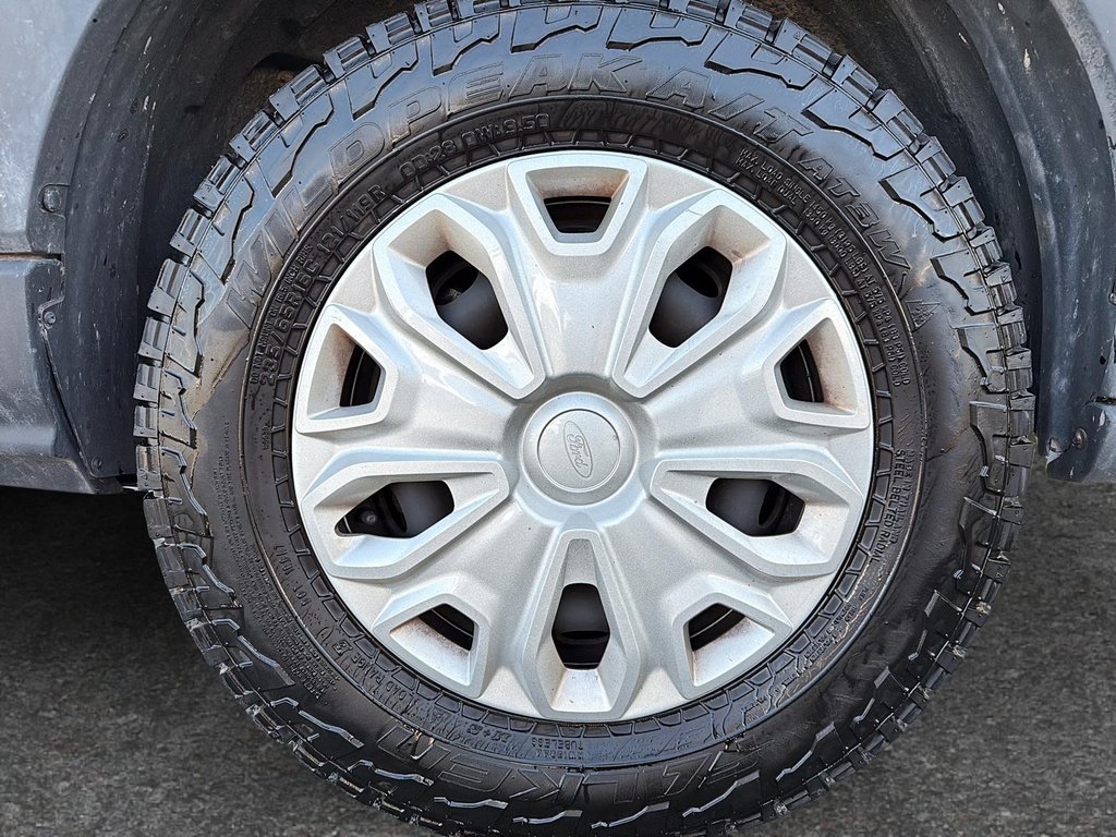 2023 Ford TRANSIT T-250 BASE in Drummondville, Quebec - 6 - w1024h768px
