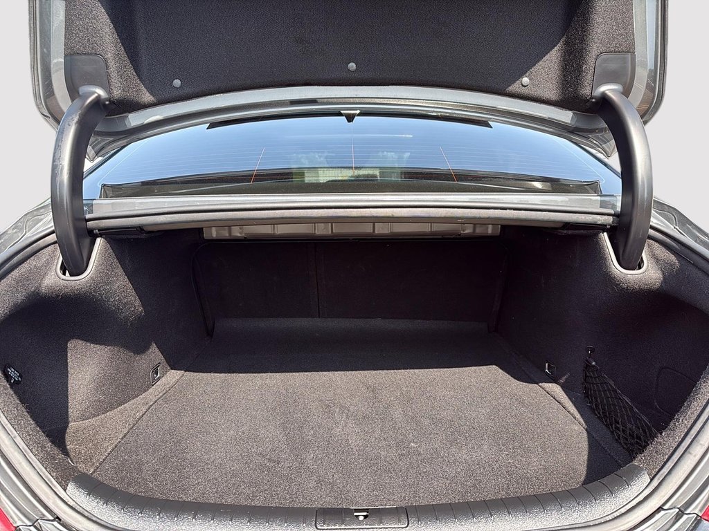 2019 GENESIS G70 2.0T Elite in Drummondville, Quebec - 6 - w1024h768px