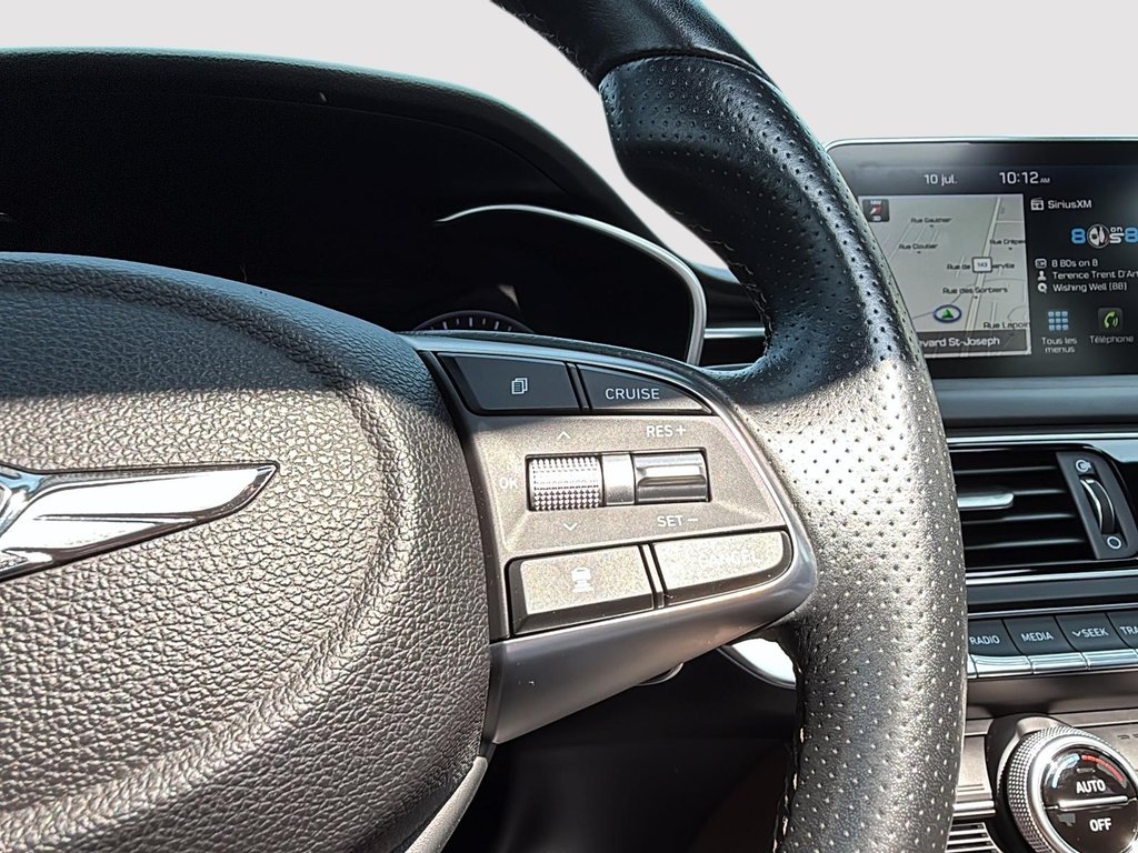 2019 GENESIS G70 2.0T Elite in Drummondville, Quebec - 16 - w1024h768px