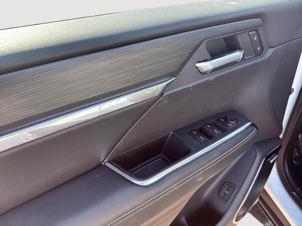 GMC Acadia ELEVATION 2026 à Drummondville, Québec - 11 - w1024h768px