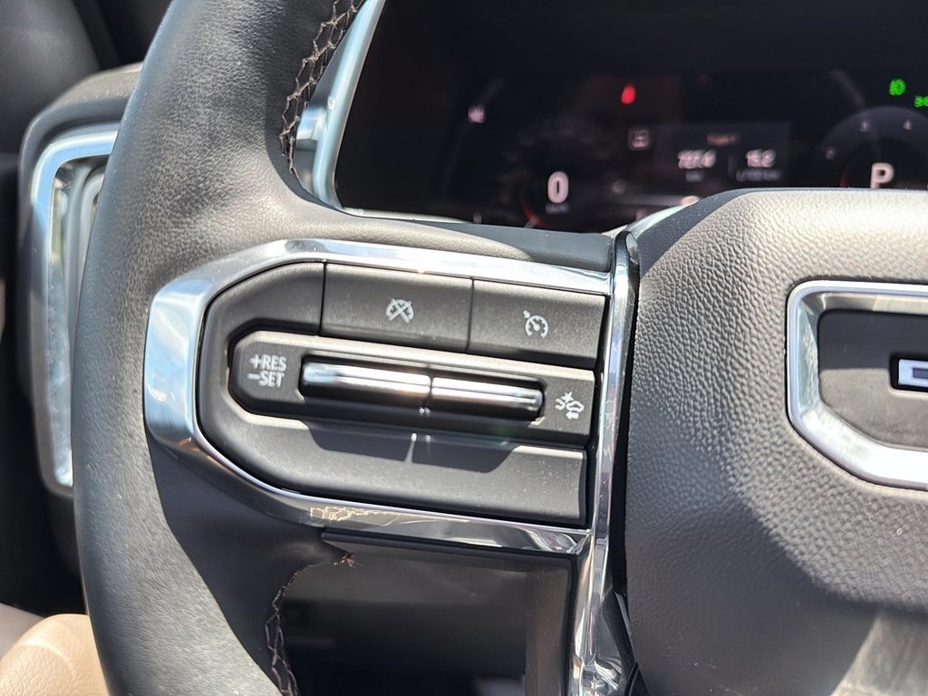 2023 GMC Canyon Denali in Drummondville, Quebec - 13 - w1024h768px