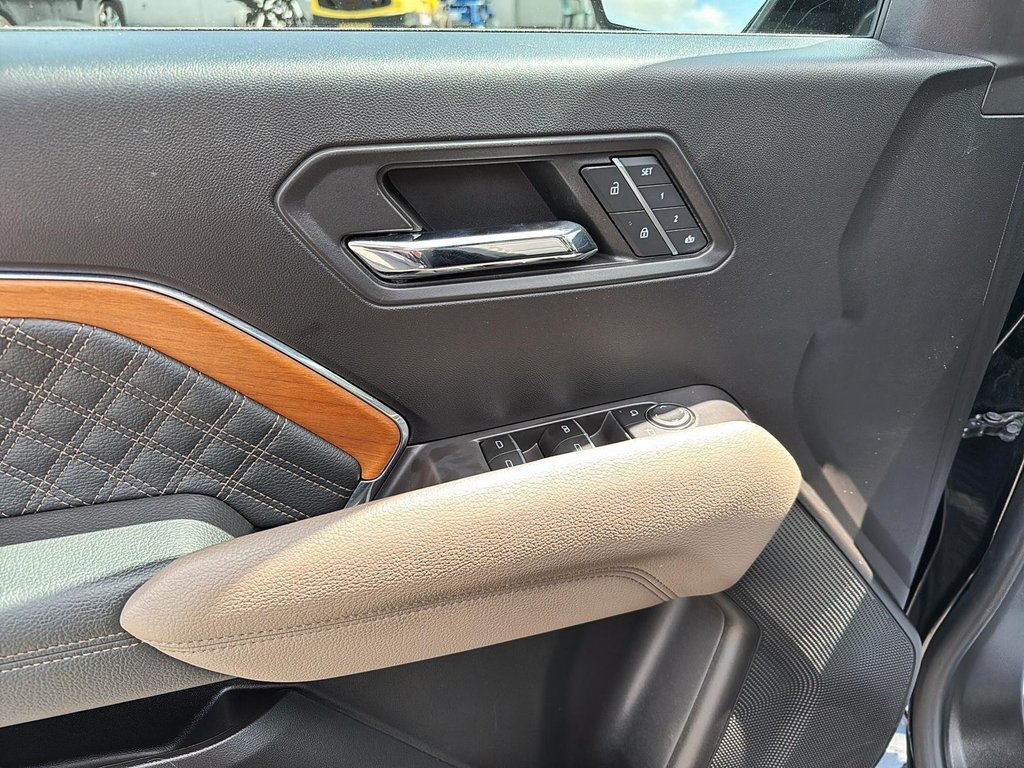2023 GMC Canyon Denali in Drummondville, Quebec - 10 - w1024h768px