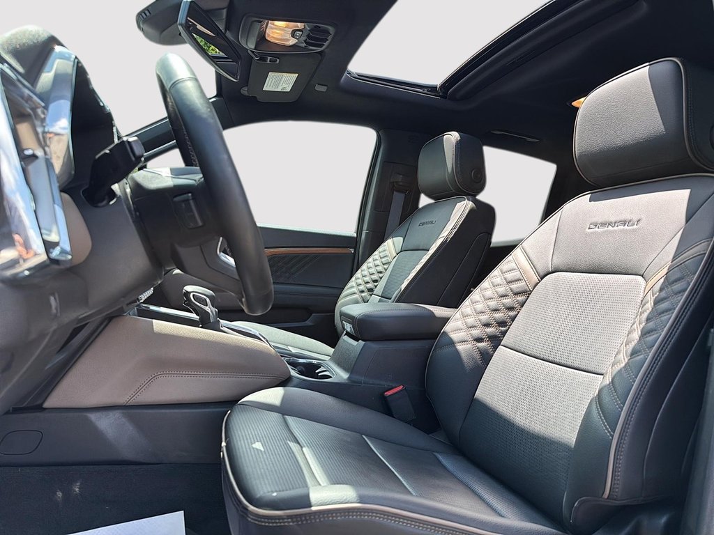 2023 GMC Canyon Denali in Drummondville, Quebec - 7 - w1024h768px