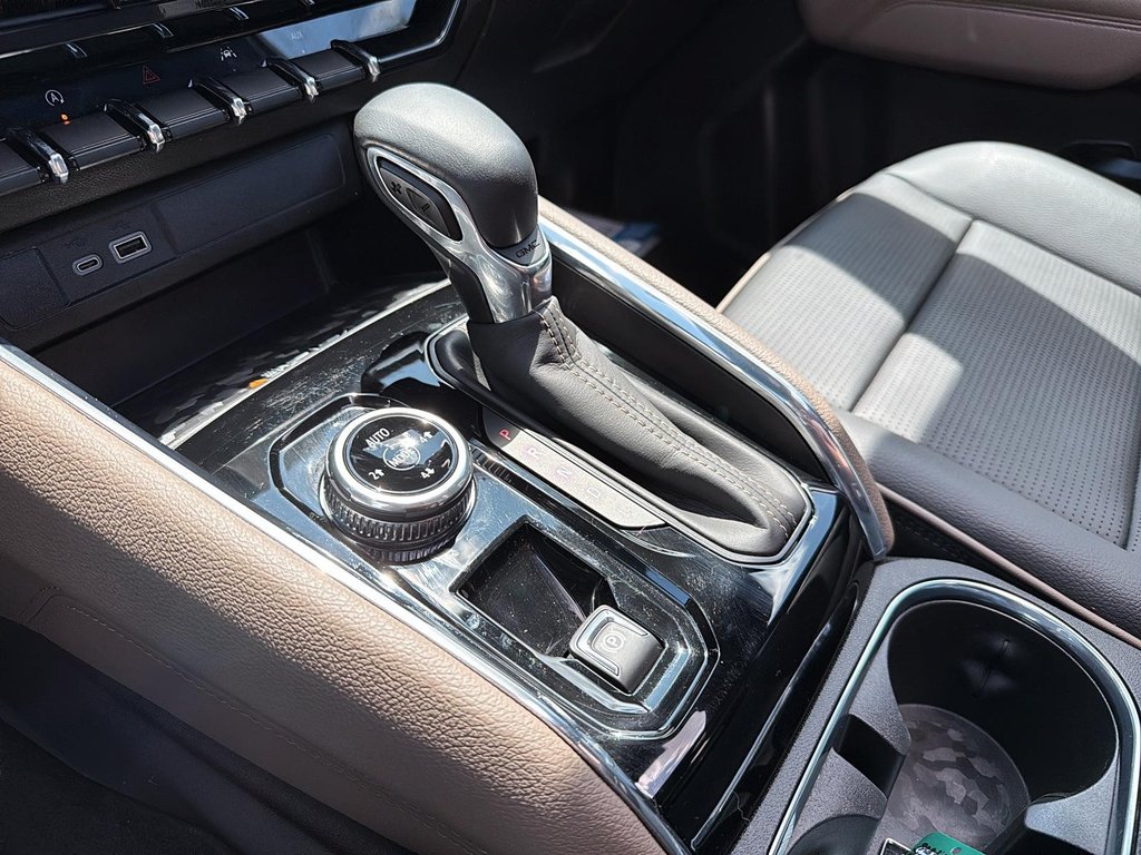 2023 GMC Canyon Denali in Drummondville, Quebec - 17 - w1024h768px
